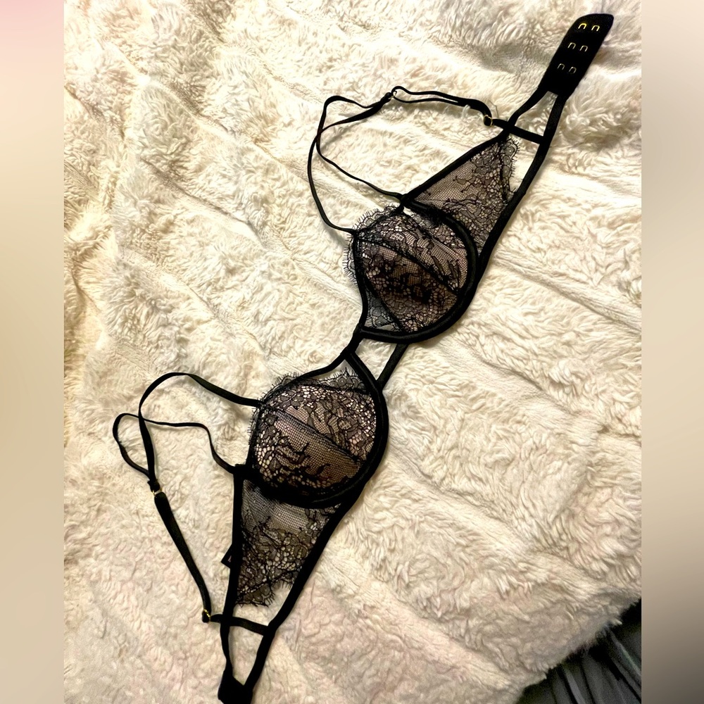 Victoria Secret Lingerie Top 🤫